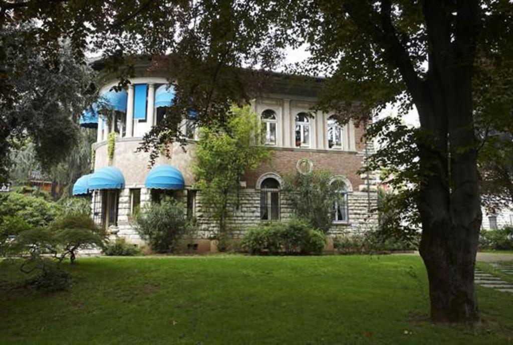 Villa V Брешия Экстерьер фото